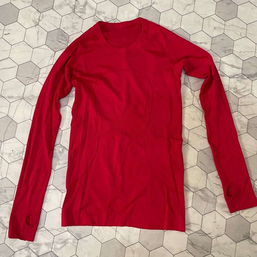 Lululemon red swiftly tech long sleeve
